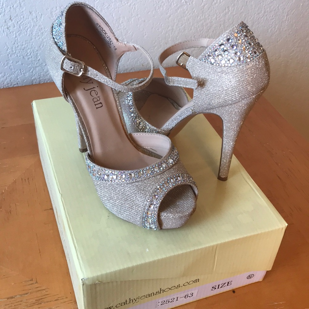 Cathy Jeans Heels